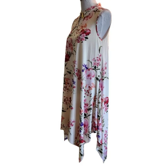 🆕️⬇️Robert Louis Sleeveless High-low Floral Dress - Picture 4 of 8